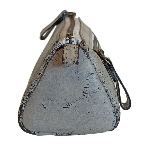 Großes Schlampermäppchen aus altweißen Leder - Einzelstück / Unikat Großes Schlampermäppchen aus altweißen Leder - Einzelstück / Unikat