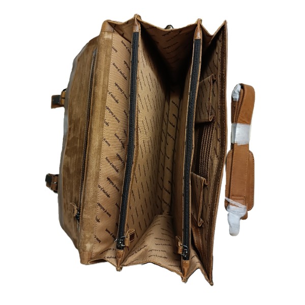 Große Aktentasche HEDIN aus Weideland-Leder - mit leichten Gebrauchsspuren Große Aktentasche HEDIN aus Weideland-Leder - mit leichten Gebrauchsspuren