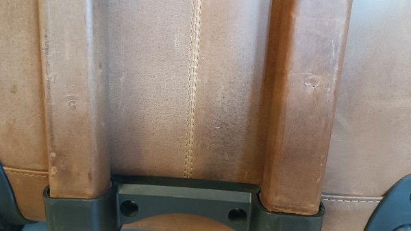 Pilotenkoffer WRIGHT aus braunem Leder - mit leichten Gebrauchsspuren Pilotenkoffer WRIGHT aus braunem Leder - mit leichten Gebrauchsspuren